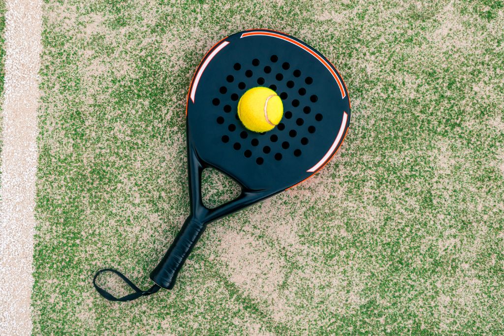 Padel racket and ball