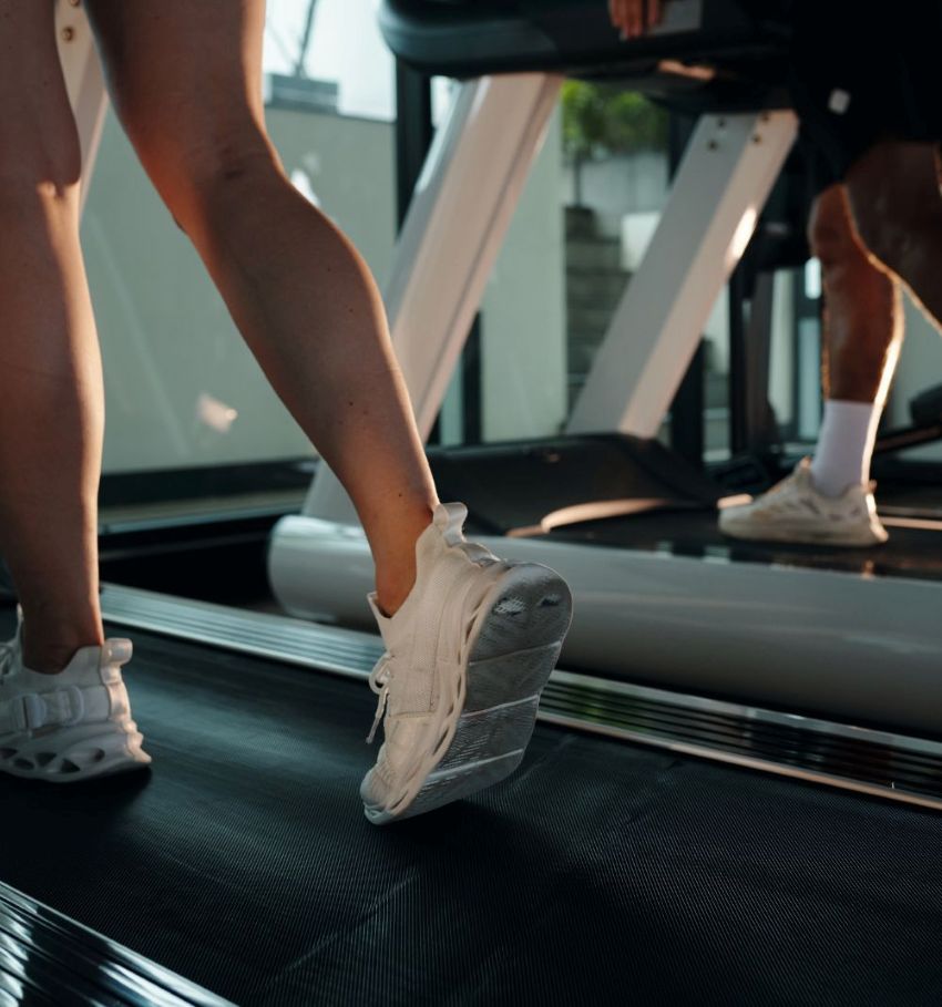 two people on treadmills
